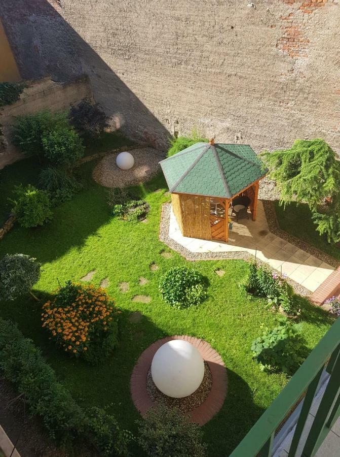 Apartmany Zvonarska 科希策 外观 照片